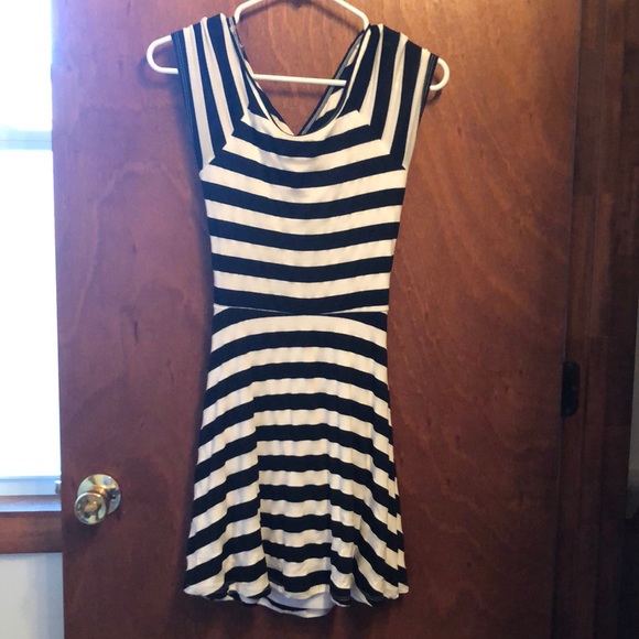 Dress - Picture 1 of 1